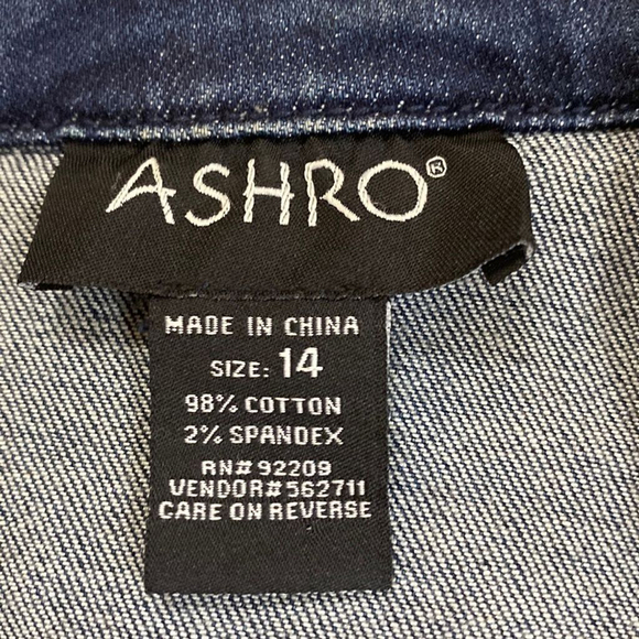 Ashro denim embroidered jacket size 14 button jean jacket or blazer - Picture 3 of 8